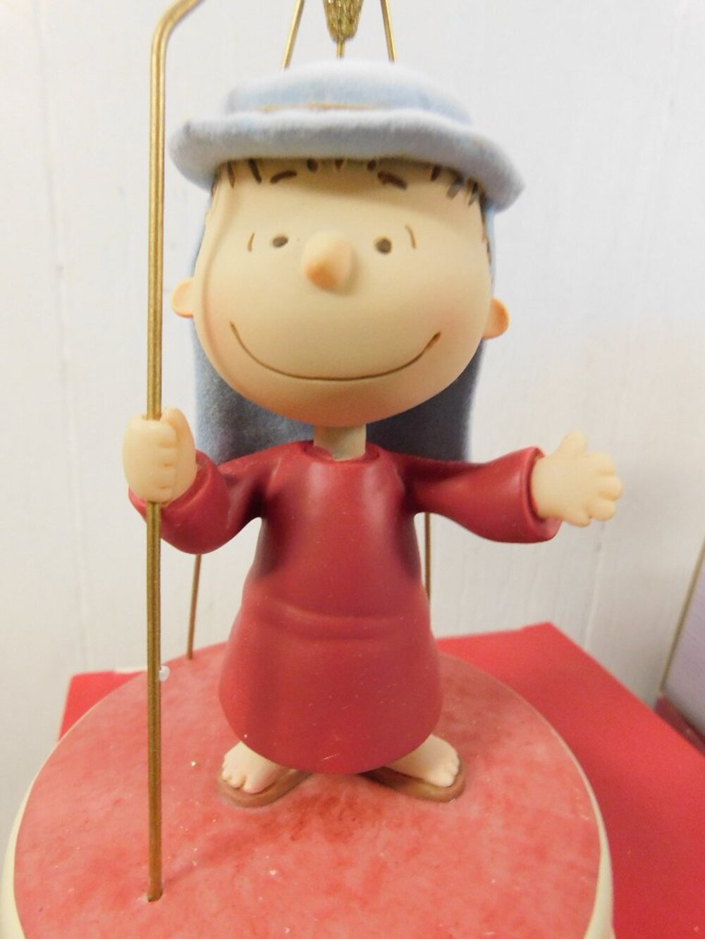 Hallmark Peanuts Figurine LINUS That's what Christmas is all About New in Box